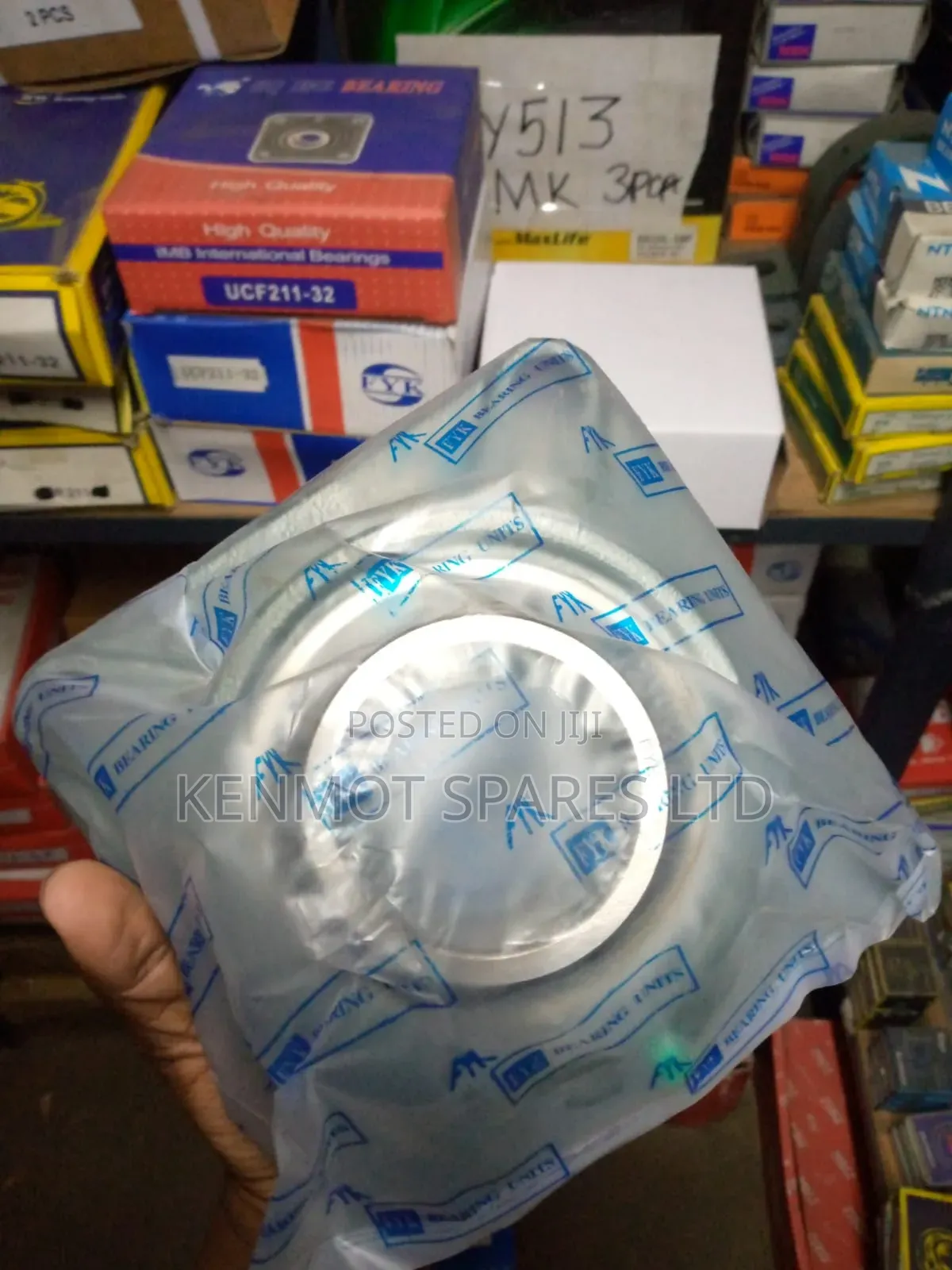 Ucf 212 Square Flanged Ball Bearing Unit