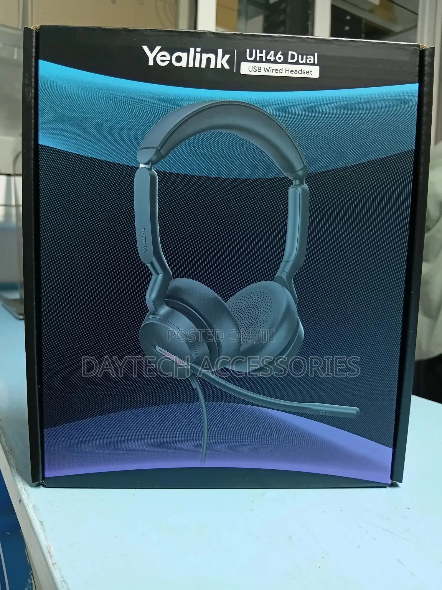 Yealink Uh46 Dual Teams Usb-C/a Professional Usb Wired Headset.