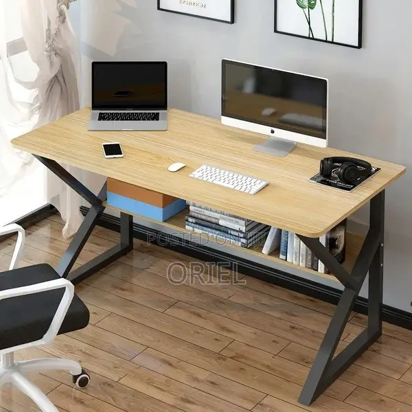 Office Desk : Office Computer Desk With Under-Storage