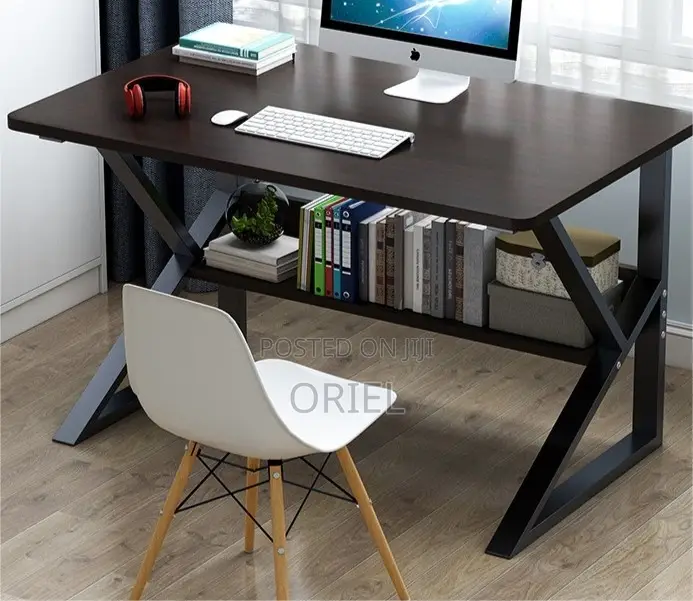 Office Desk : Office Computer Desk With Under-Storage