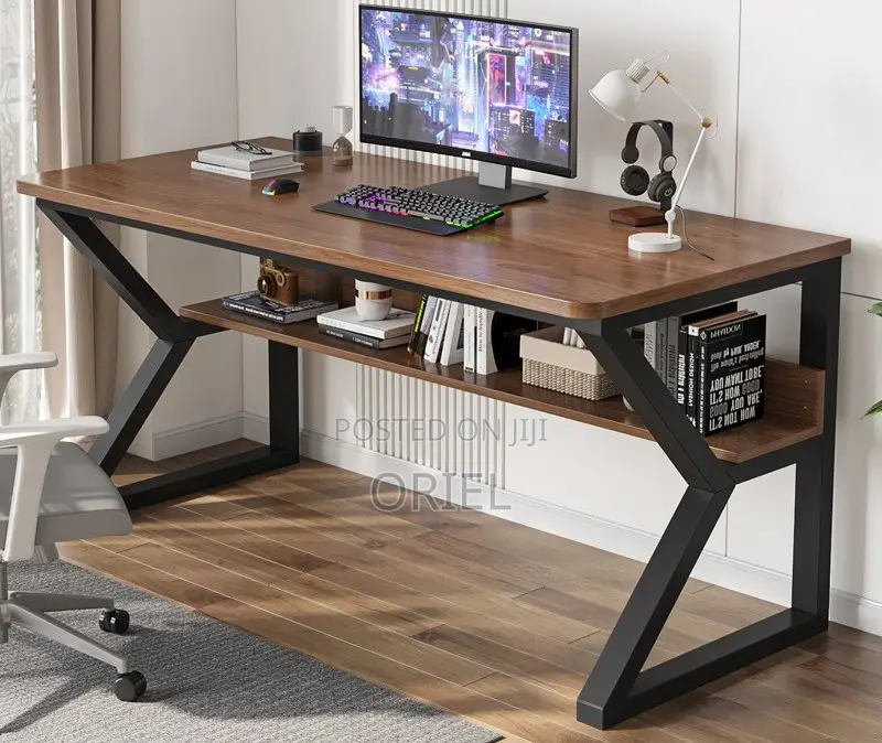 Office Desk : Office Computer Desk With Under-Storage