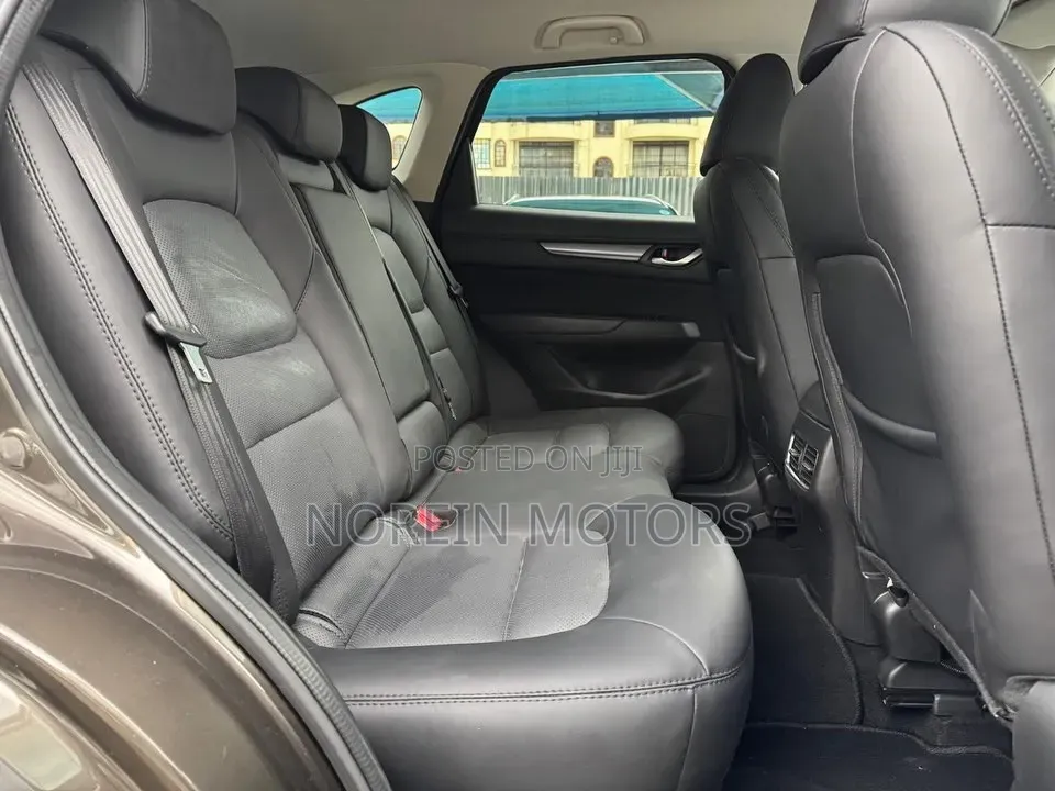 Mazda CX-5 Signature w/Diesel i-ACTIV AWD 2019 Gray