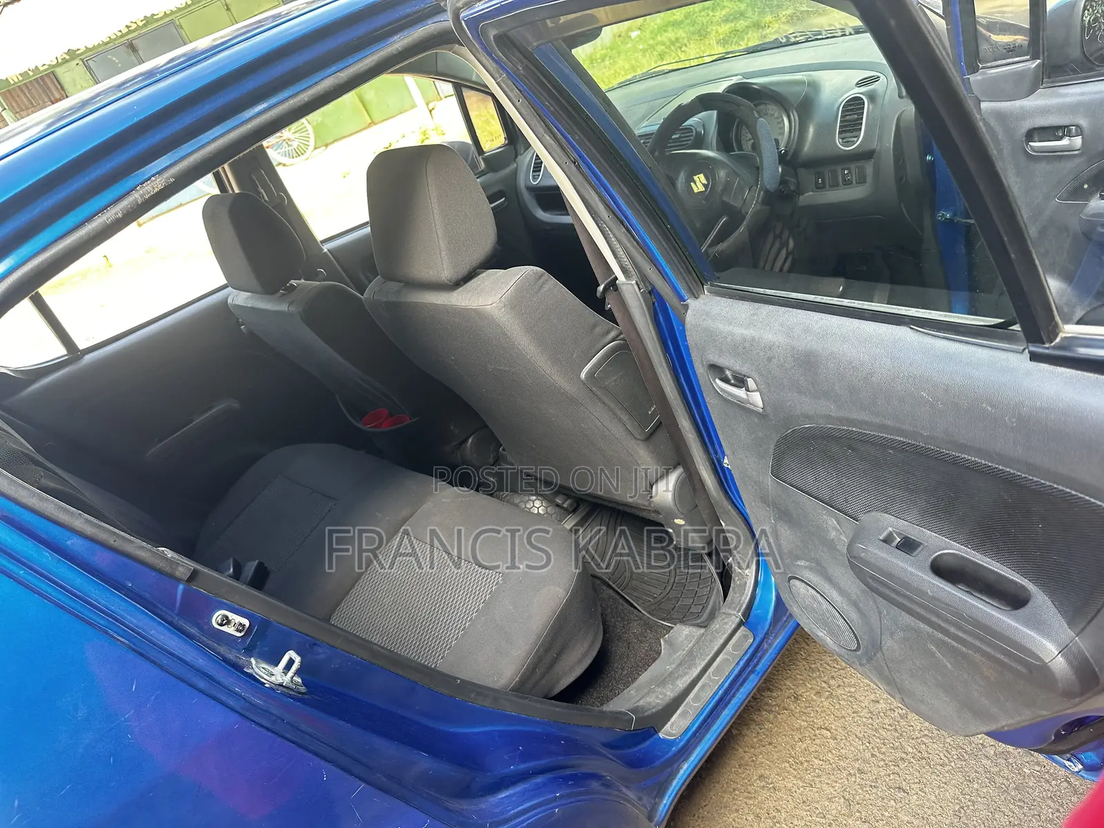 Suzuki Splash 2012 Blue