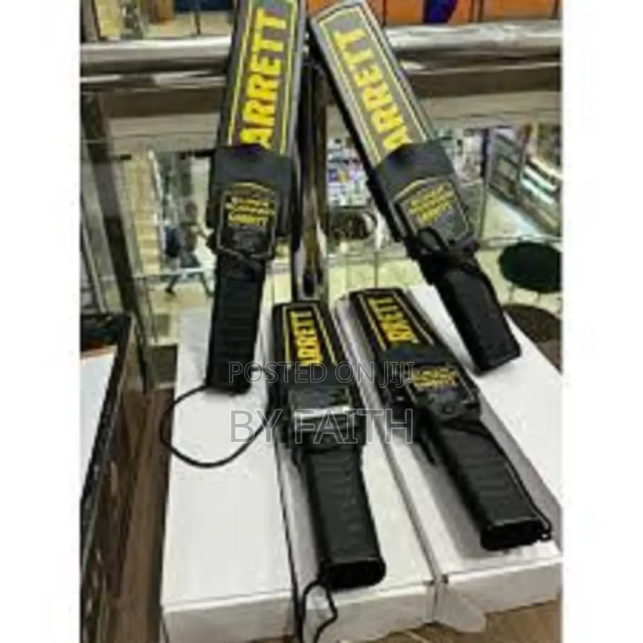 Active Hand-held Metal Detector – Garrett Superscanner