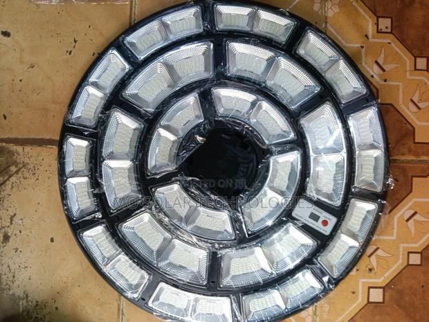 5000w Solar Ufo Round Street Light. - thumbnail 2