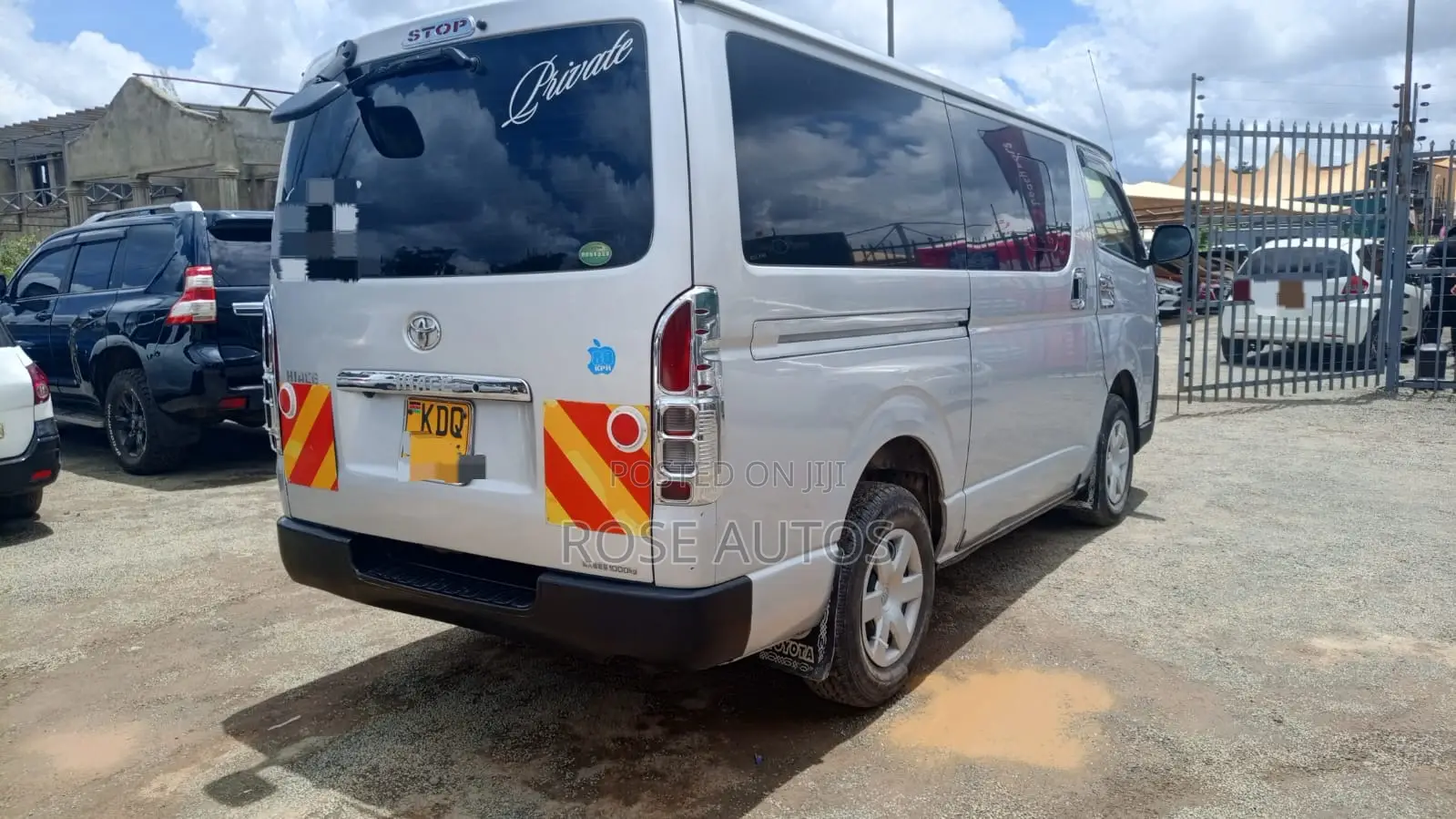 Toyota HiAce 2017 Silver