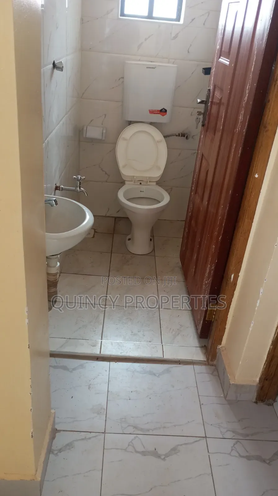 1bdrm Penthouse in Ruaka for rent