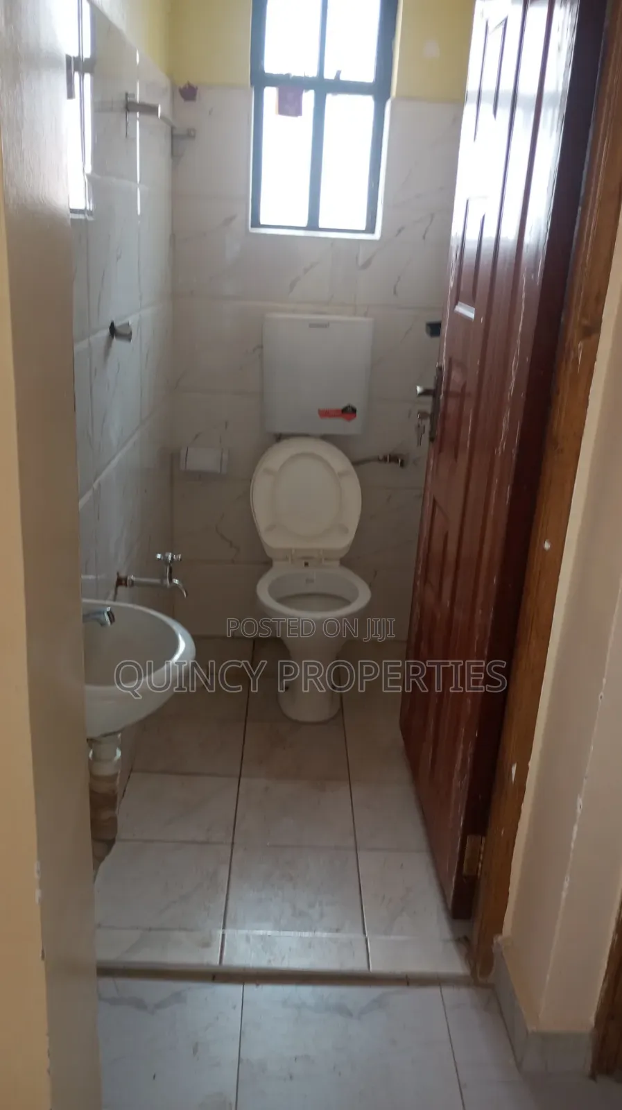 1bdrm Penthouse in Ruaka for rent