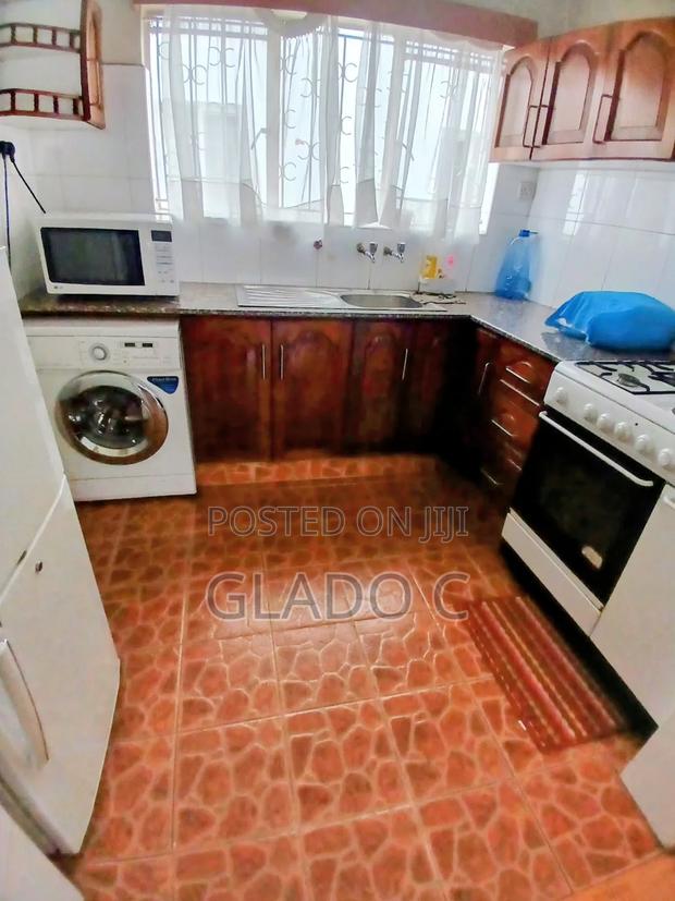 Elegant 2 Bedrooms - thumbnail 4