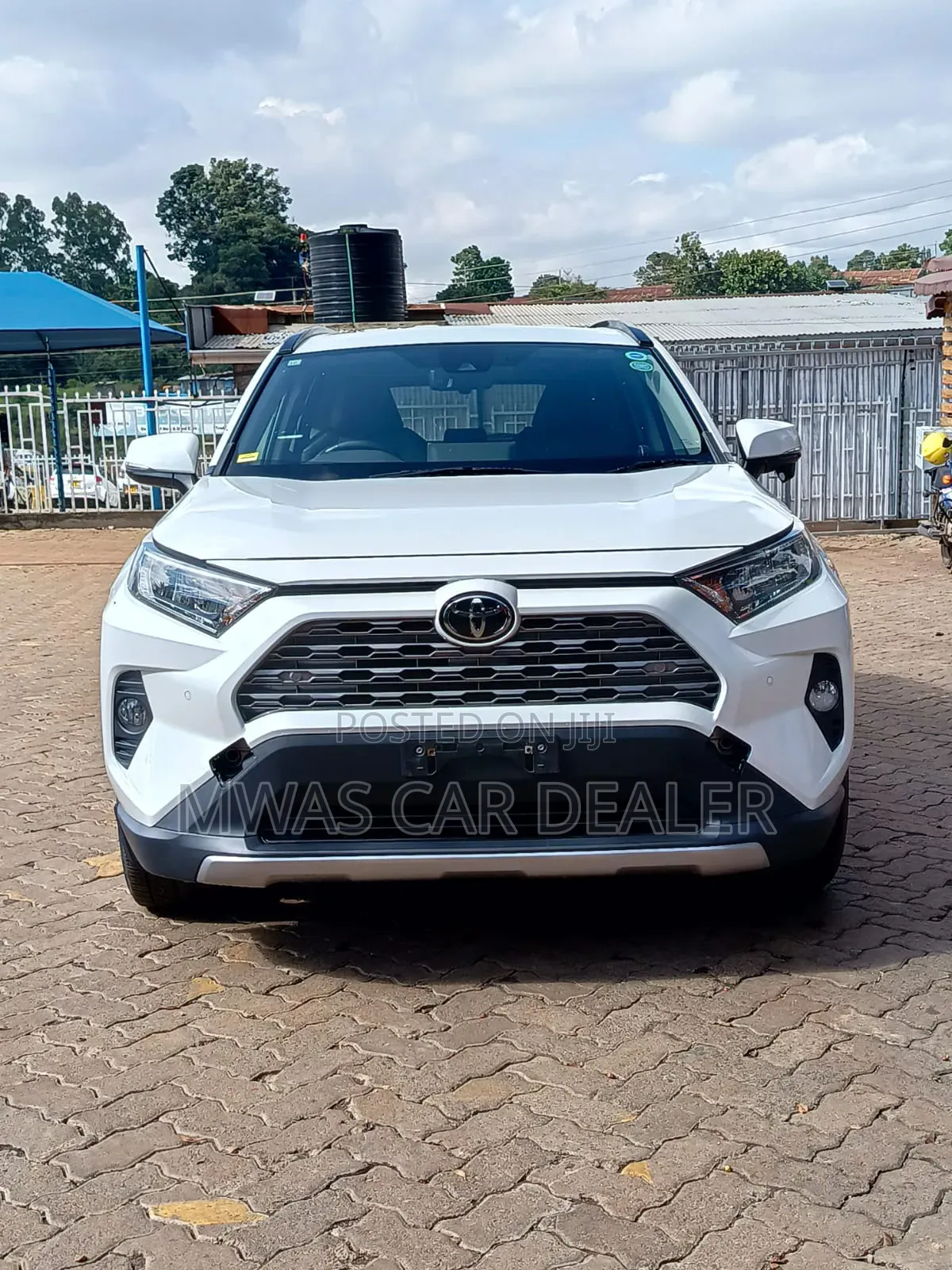 Toyota RAV4 2019 White