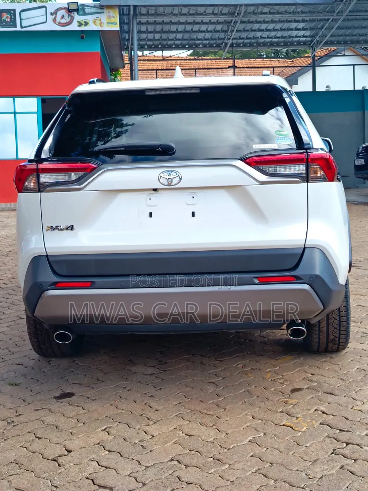 Toyota RAV4 2019 White