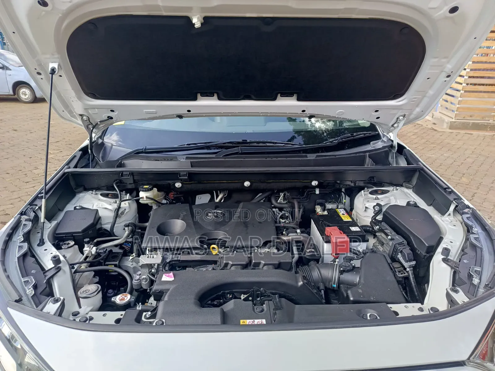Toyota RAV4 2019 White