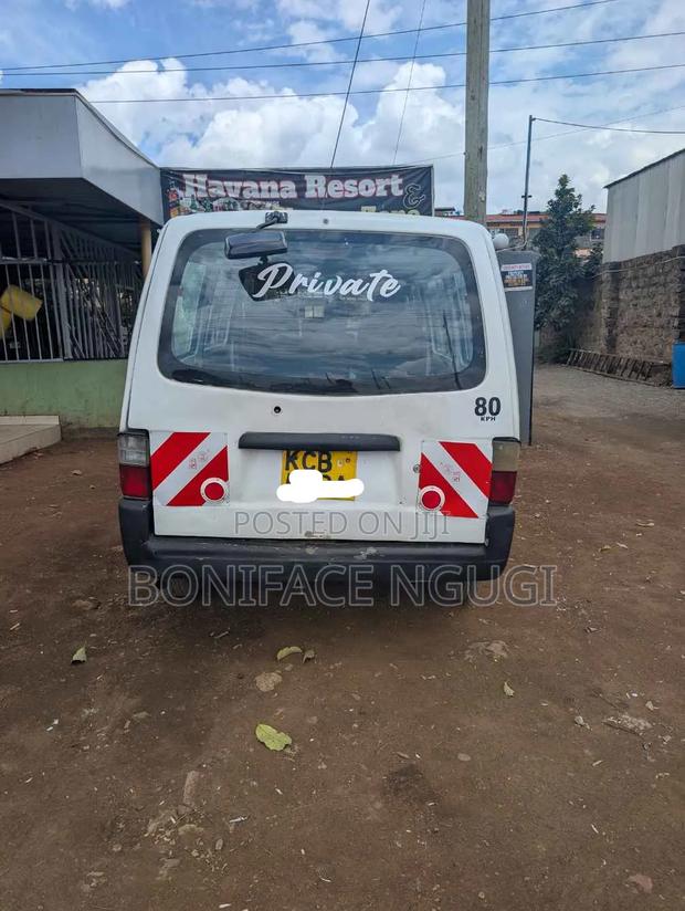 Mazda Bongo 2008 White - thumbnail 3