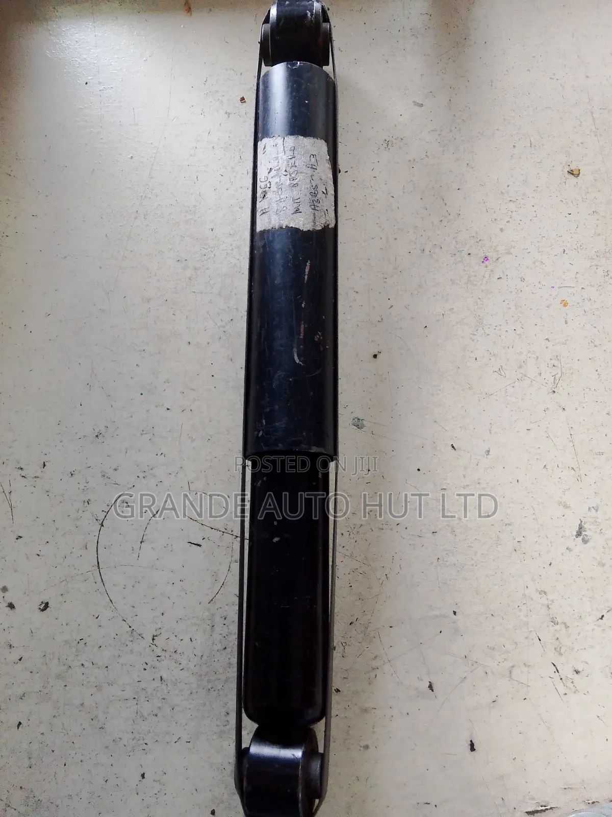 Rear Shock Absorbers Mitsubishi Pajero