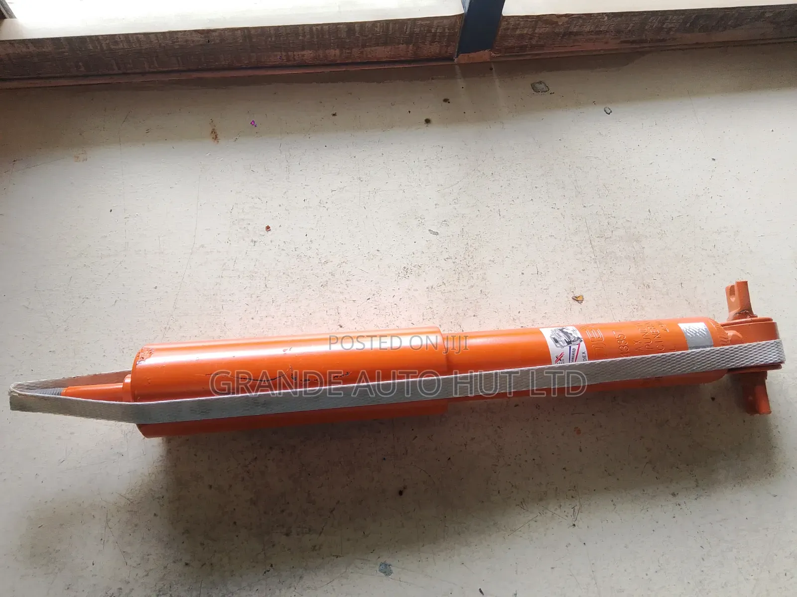 Shock Absorbers Front Toyota Noah (Ridex Brand)