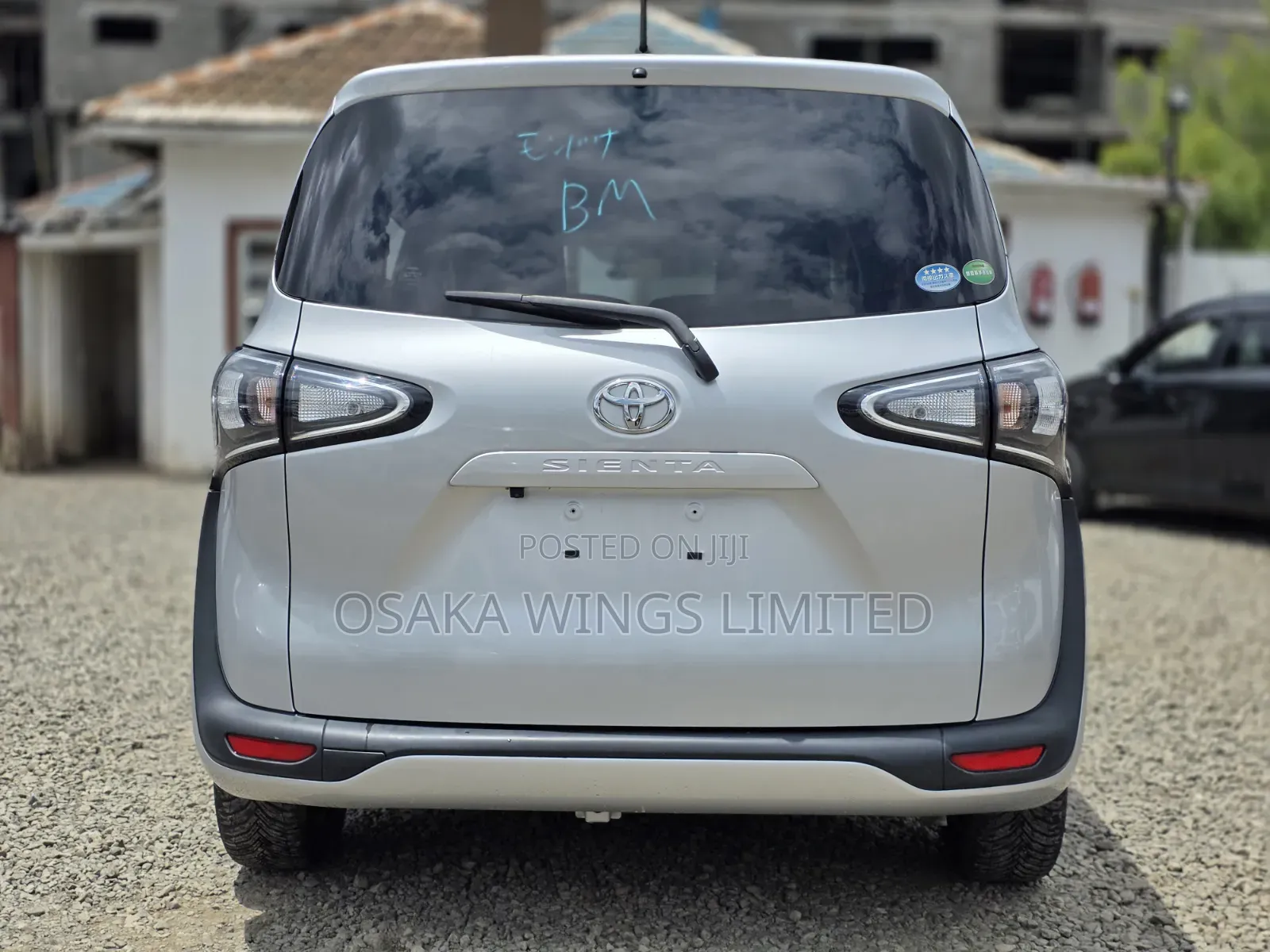 Toyota Sienta 2020 Silver