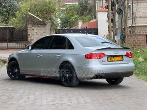Audi A4 2.0T Avant Premium Quattro 2011 Silver