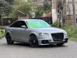 Audi A4 2.0T Avant Premium Quattro 2011 Silver