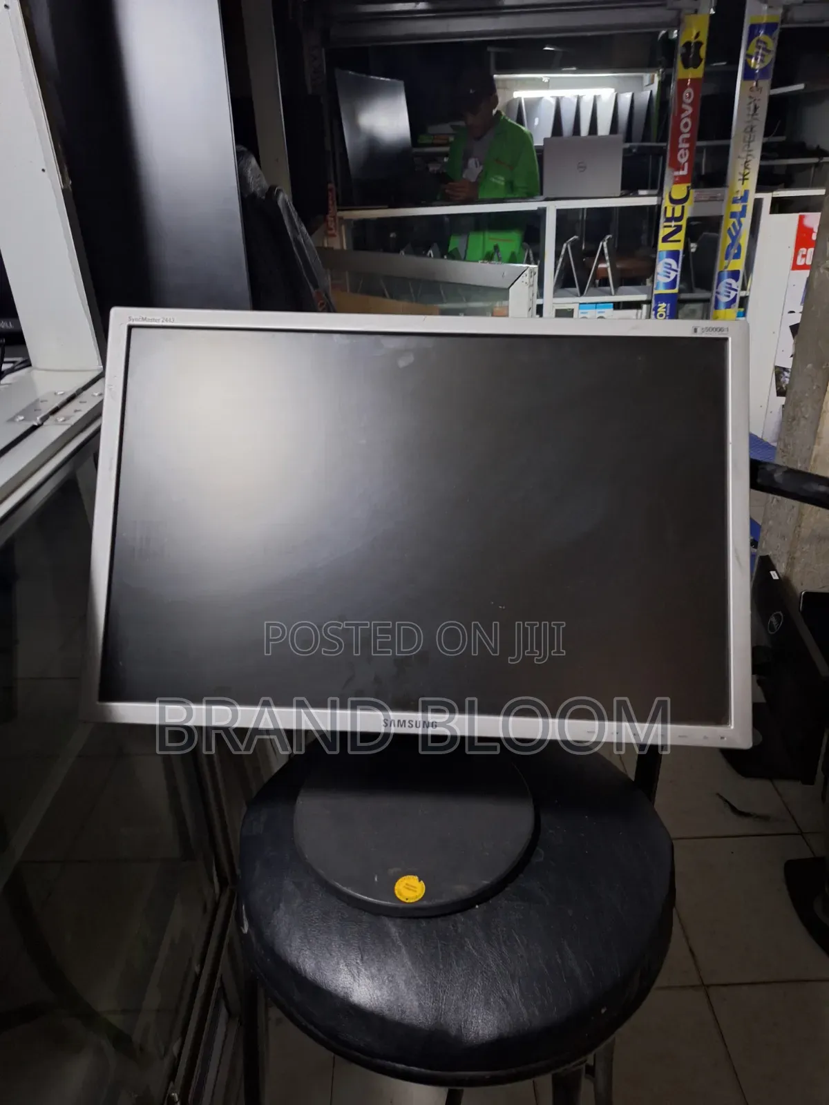Samsung 24 Inches Monitor With Frame