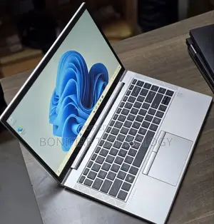Laptop HP EliteBook 845 G8 16GB AMD Ryzen 5 SSD 256GB