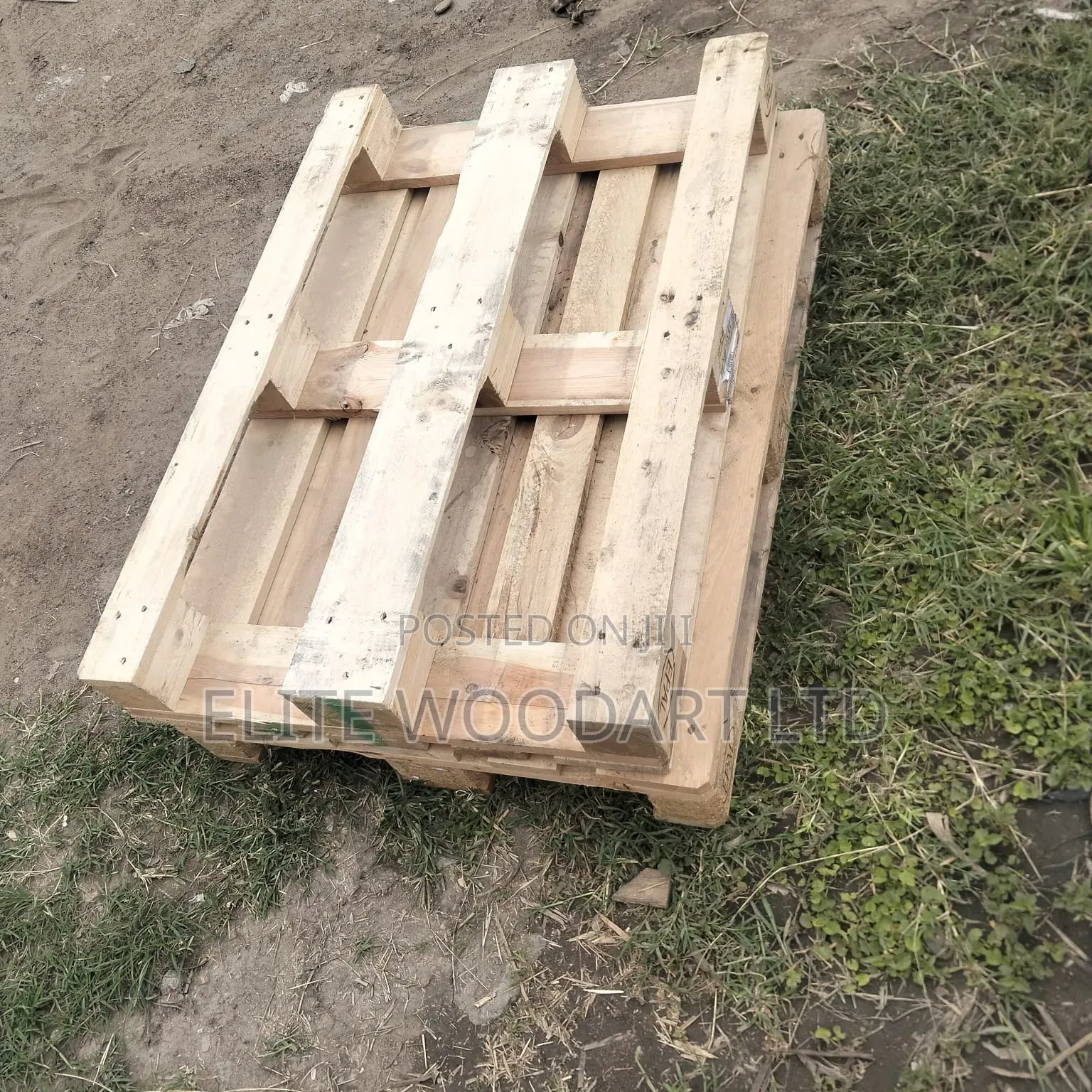 Loadbear Wooden Pallet