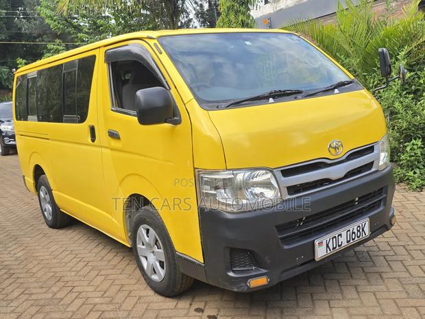 Toyota HiAce 2014 Yellow - thumbnail 4
