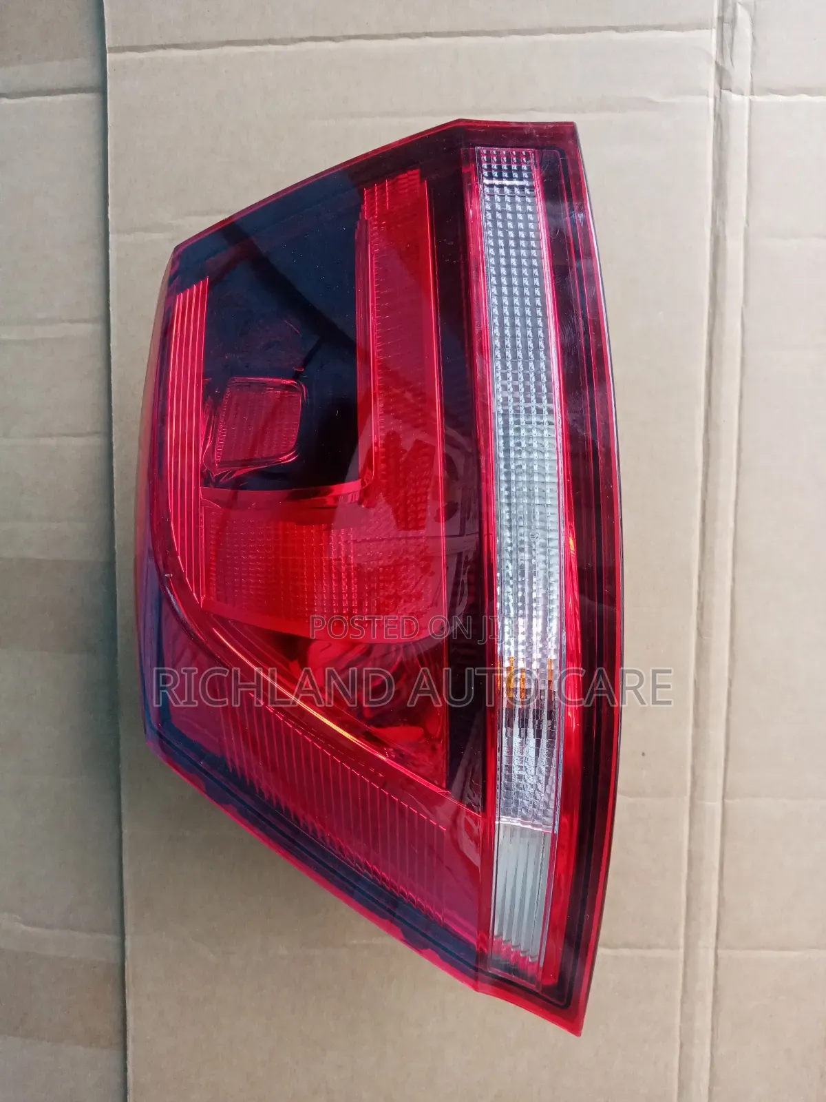 Taillamps Boot Lights Volkswagen Golf 7 Variant Right Side Left Side