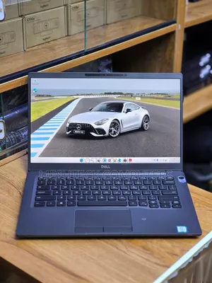 Laptop Dell Latitude 7400 8GB Intel Core i5 SSD 256GB