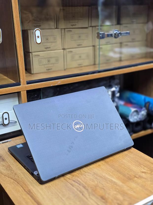 Laptop Dell Latitude 7400 8GB Intel Core i5 SSD 256GB - thumbnail 3