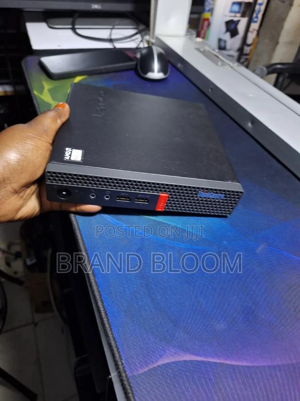 Desktop Computer Lenovo ThinkCentre M700 8GB AMD A4 HDD 500GB - main view