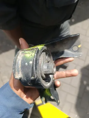 Front Engine Mount Suzuki Alto Auto Manual