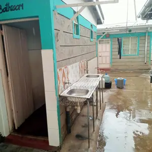 2bdrm House in Kiganjo Corner One for sale