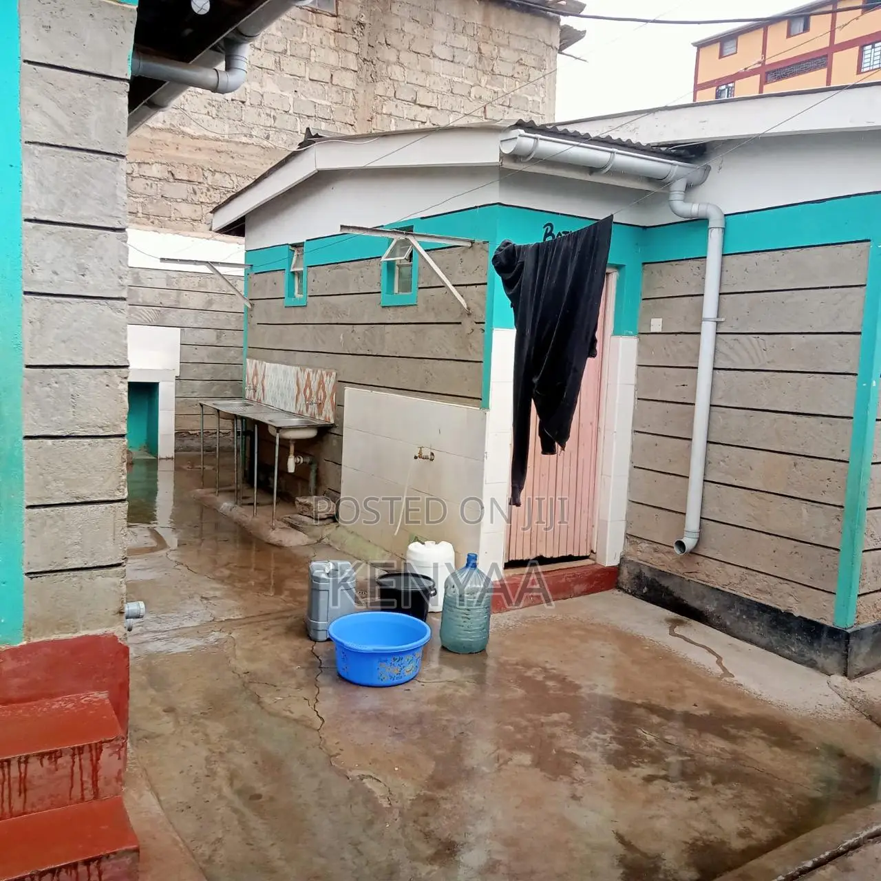2bdrm House in Kiganjo Corner One for sale