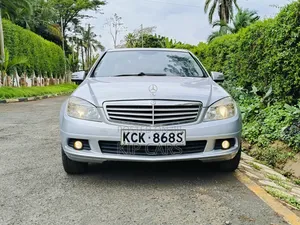 Mercedes-Benz C200 2011 Silver
