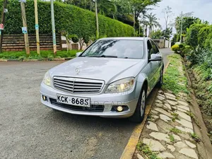 Mercedes-Benz C200 2011 Silver