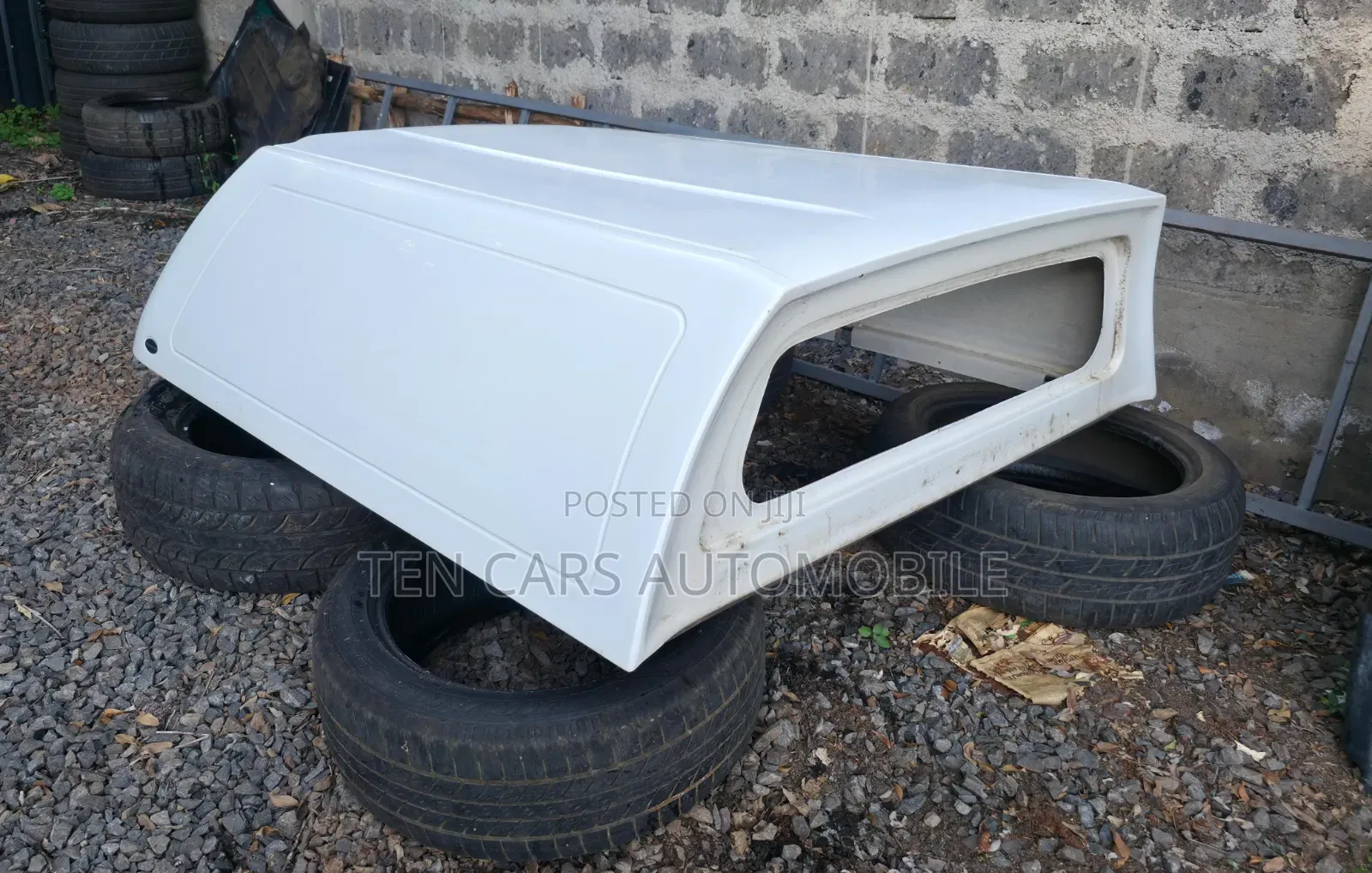 Double Cabin Hilux Carryboy Bedliner