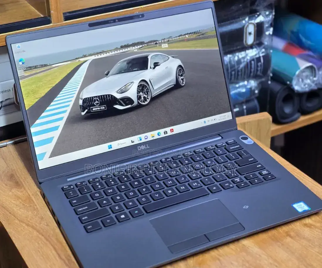 Laptop Dell Latitude 7400 8GB Intel Core i5 SSD 256GB