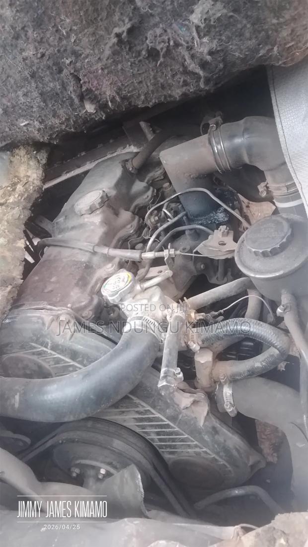 Toyota Dyna 3l Diesel Engine 2000 White - thumbnail 4