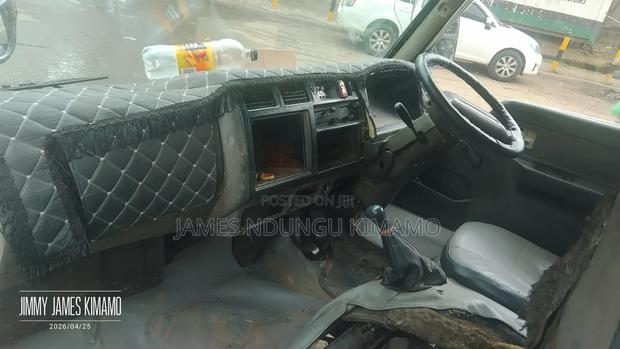 Toyota Dyna 3l Diesel Engine 2000 White - thumbnail 5