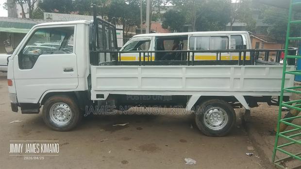 Toyota Dyna 3l Diesel Engine 2000 White - thumbnail 8