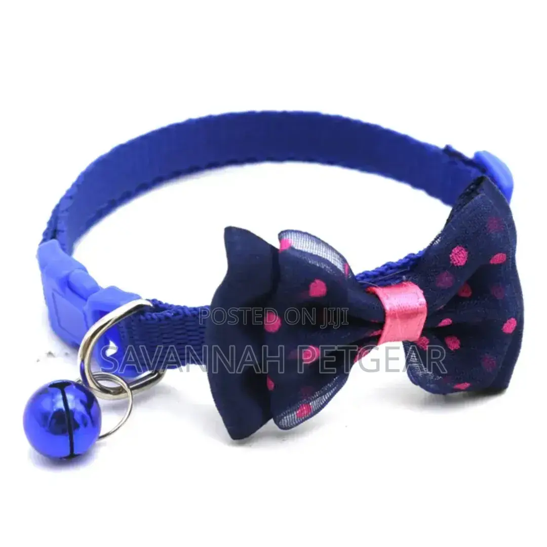Cat Collar With Bowtie and Polka Dots Bell