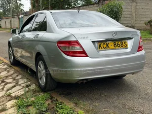 Mercedes-Benz C200 2010 Silver