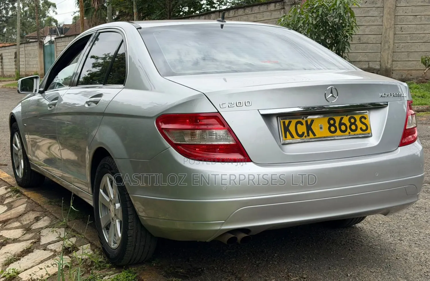 Mercedes-Benz C200 2010 Silver