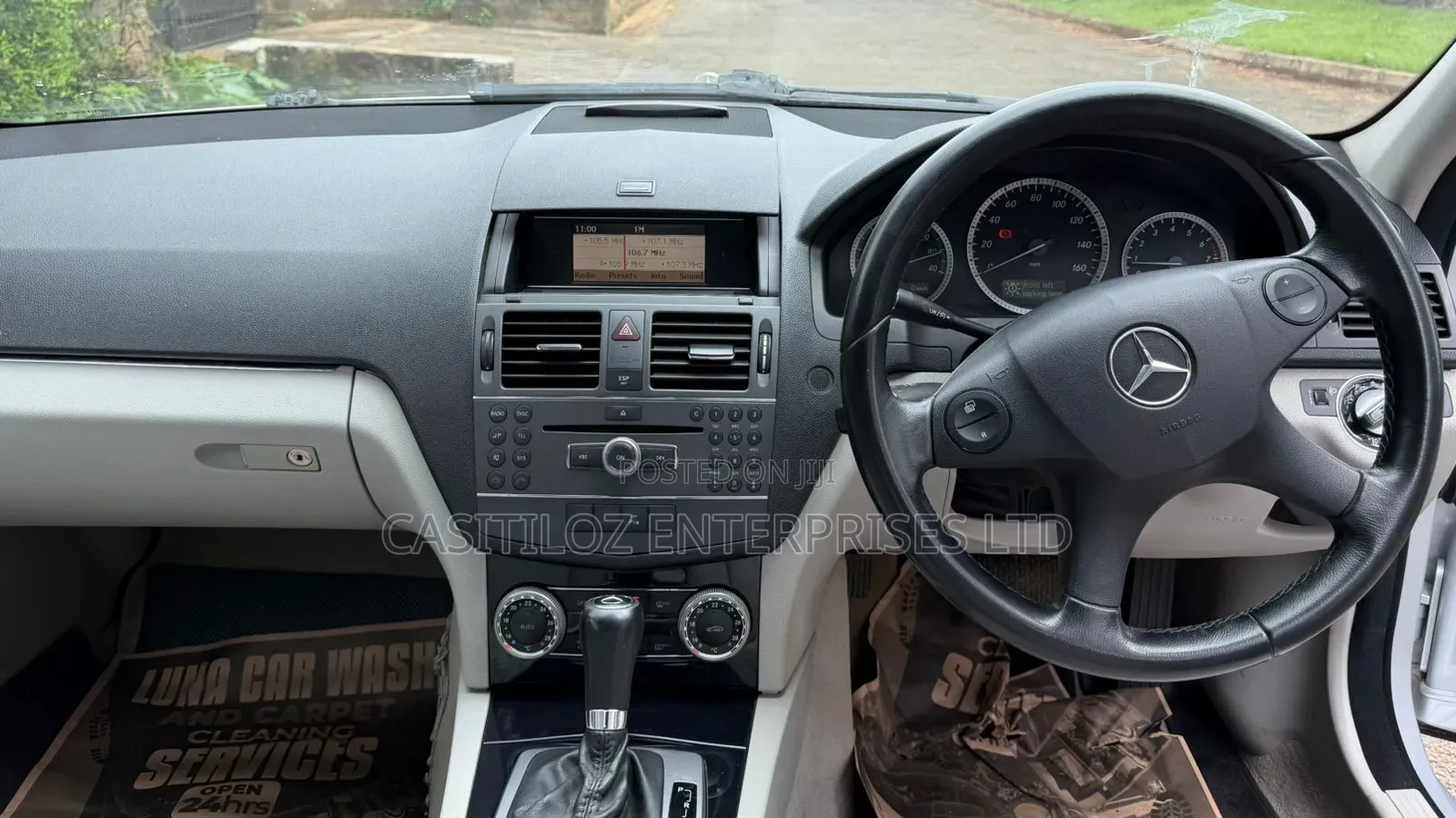 Mercedes-Benz C200 2010 Silver