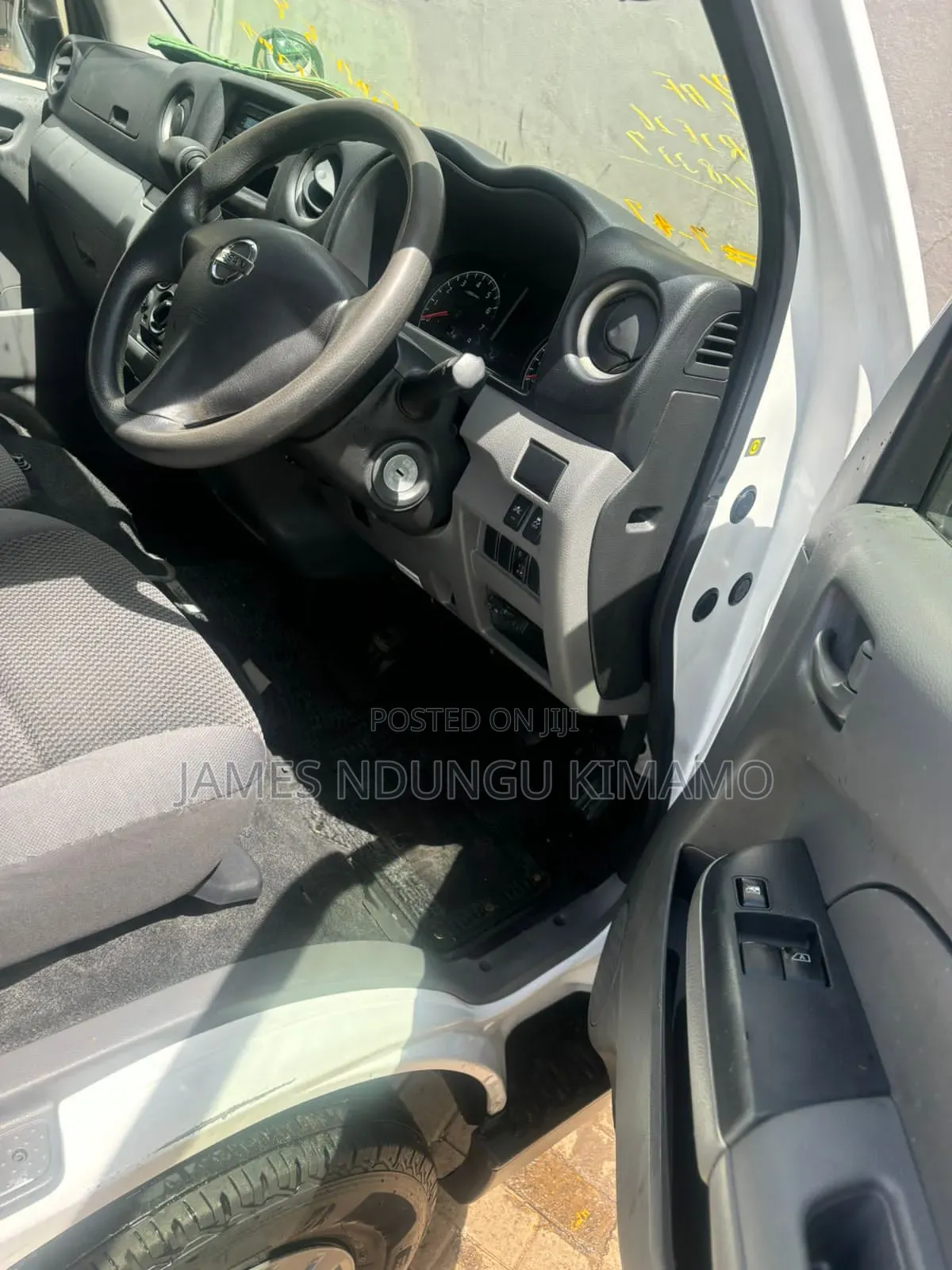 New Nissan Caravan (Urvan) 2019 White