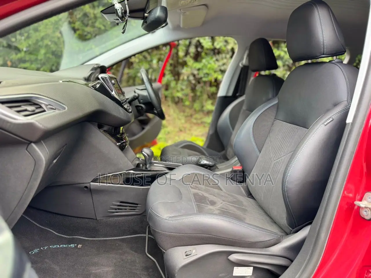 Peugeot 2008 2019 Red
