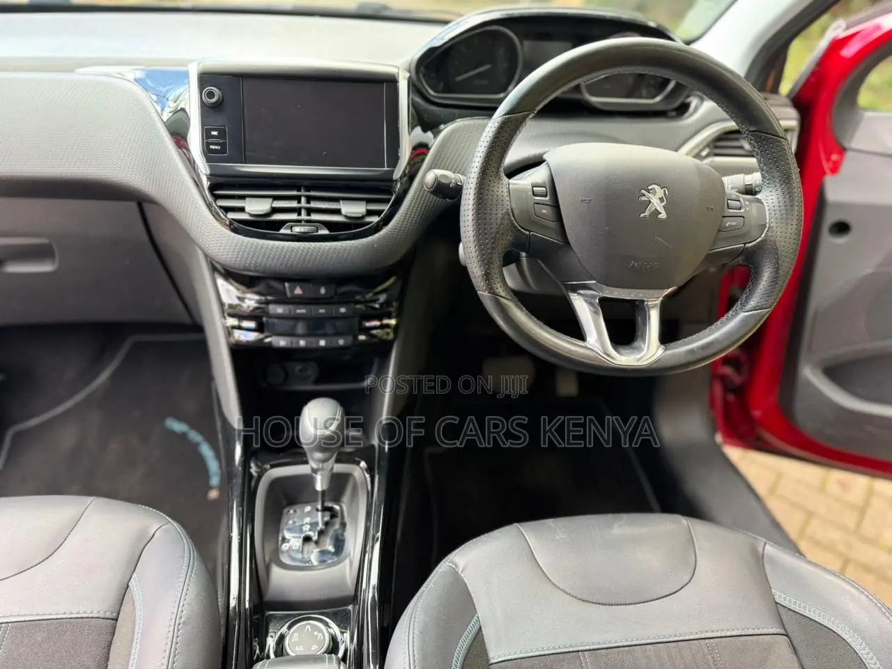 Peugeot 2008 2019 Red