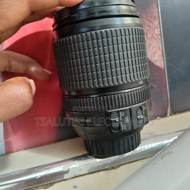 Nikon Lenae - thumbnail 2
