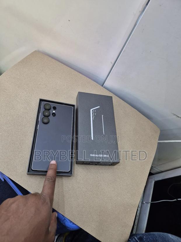 Samsung Galaxy S25 Ultra 256 GB Black