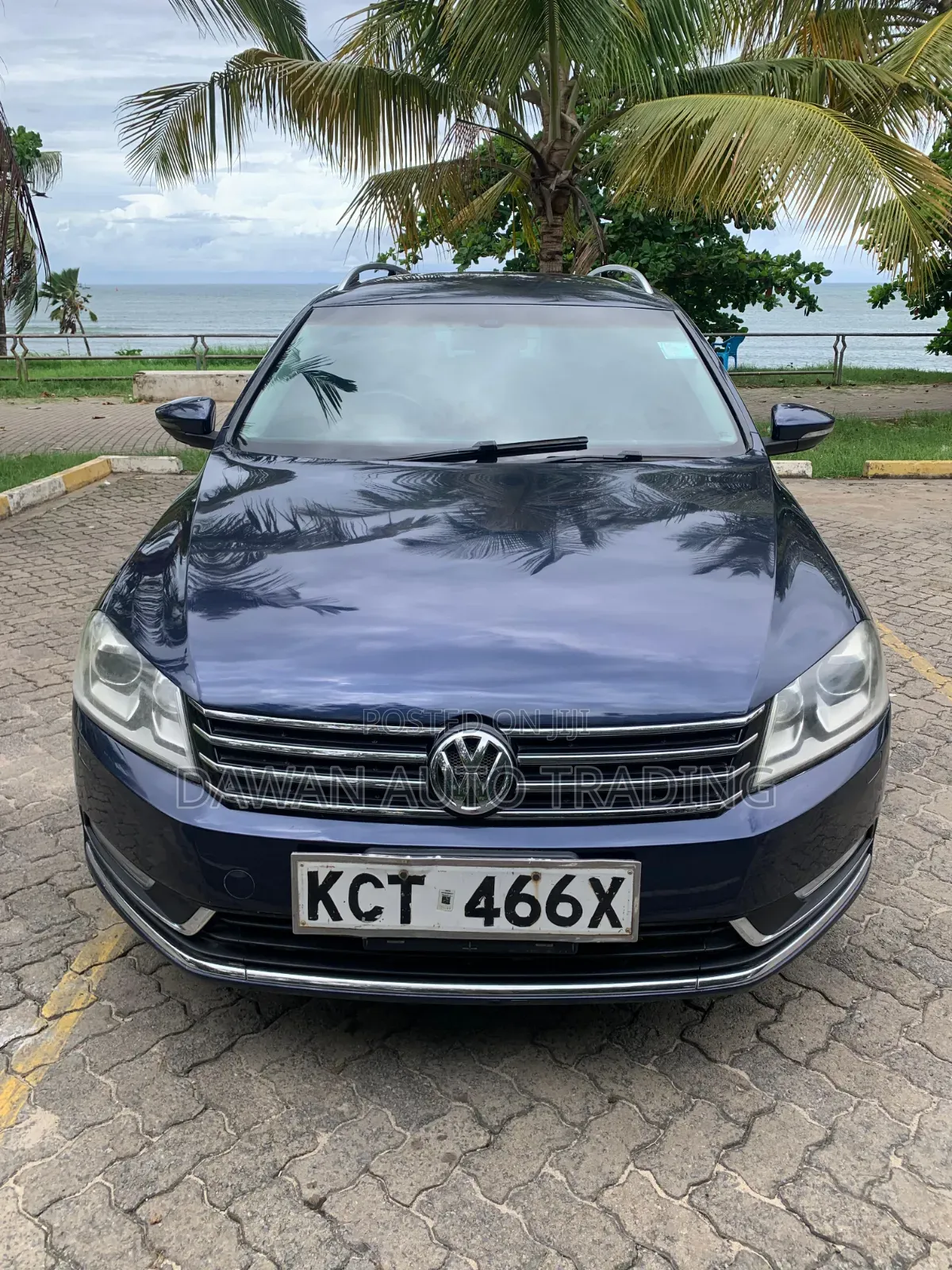 Volkswagen Passat 2012 Blue